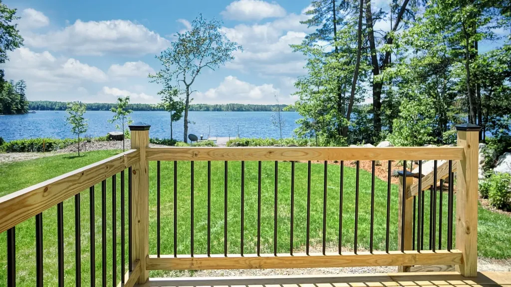 200 Thomas Pond Terrace Road Raymond ME 04071