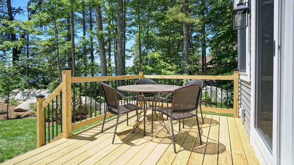 200 Thomas Pond Terrace Road Raymond ME 04071
