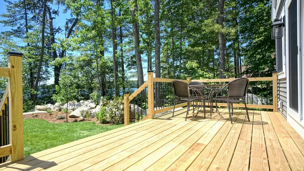 200 Thomas Pond Terrace Road Raymond ME 04071