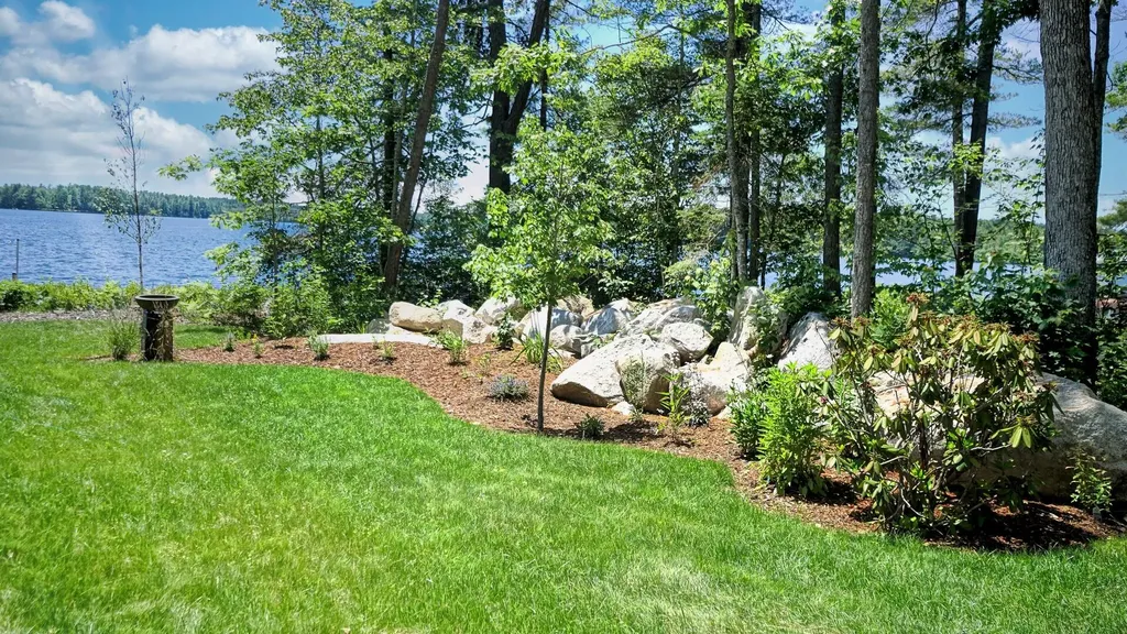 200 Thomas Pond Terrace Road Raymond ME 04071