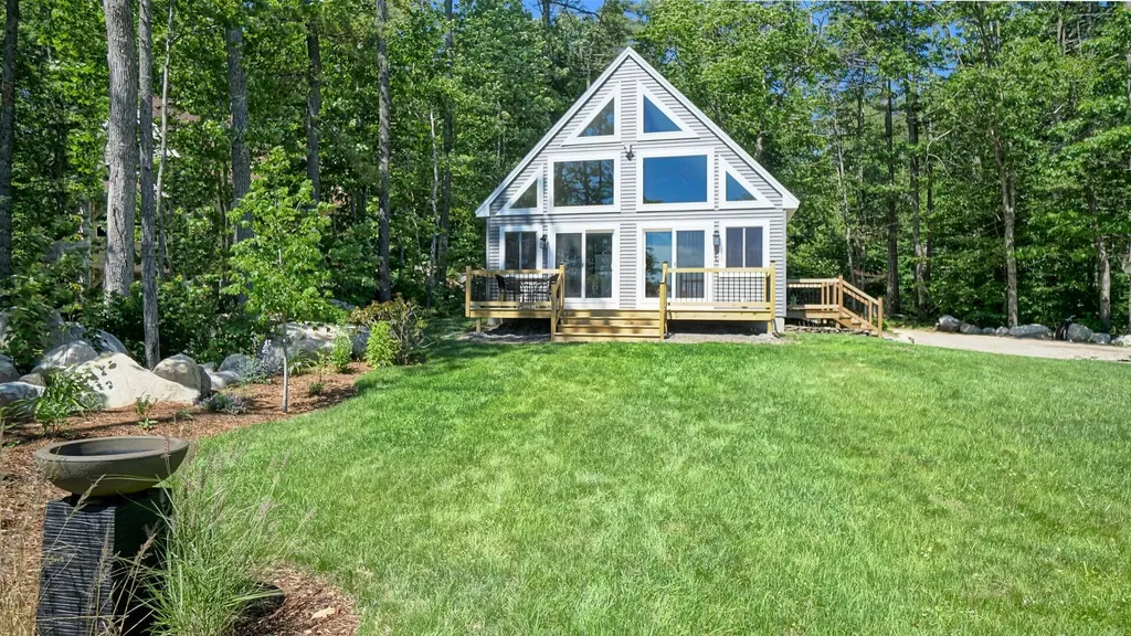 200 Thomas Pond Terrace Road Raymond ME 04071