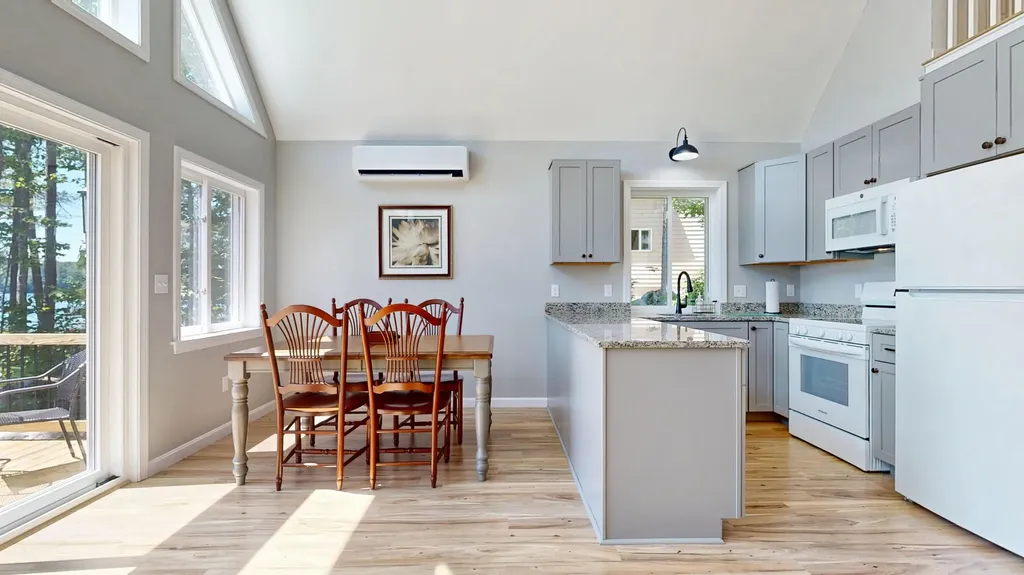 200 Thomas Pond Terrace Road Raymond ME 04071