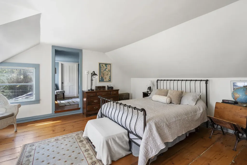 15 Winter Street Topsham ME 04086