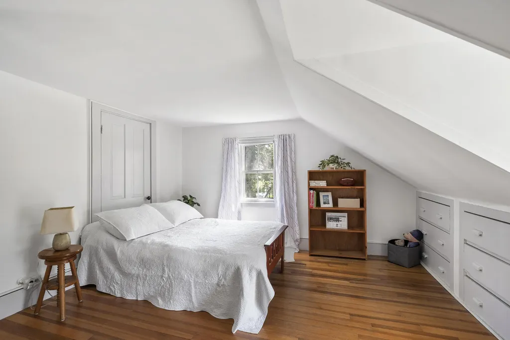 15 Winter Street Topsham ME 04086