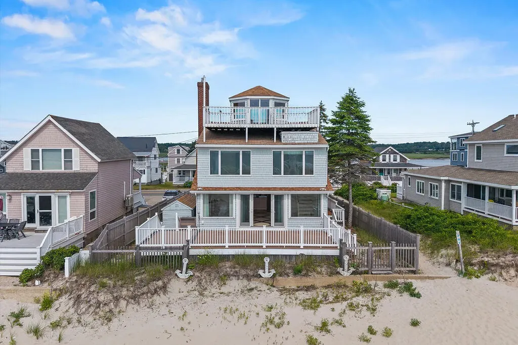 285 Atlantic Avenue Wells ME 04090
