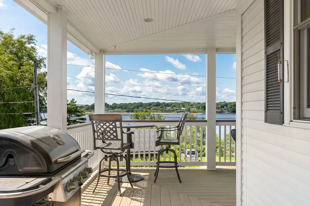68 West Shore Road Harpswell ME 04003