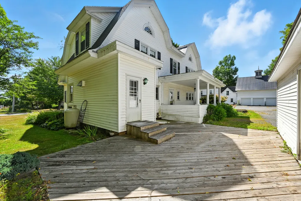 185 Main Street Pittsfield ME 04967
