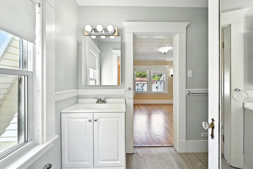 185 Main Street Pittsfield ME 04967