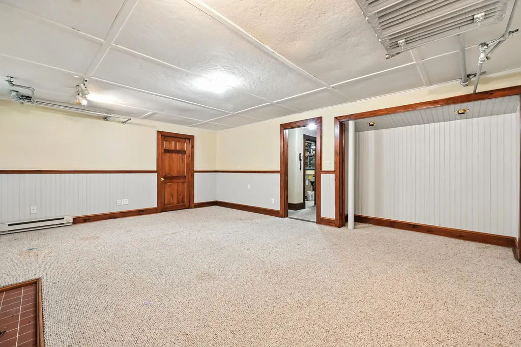 185 Main Street Pittsfield ME 04967