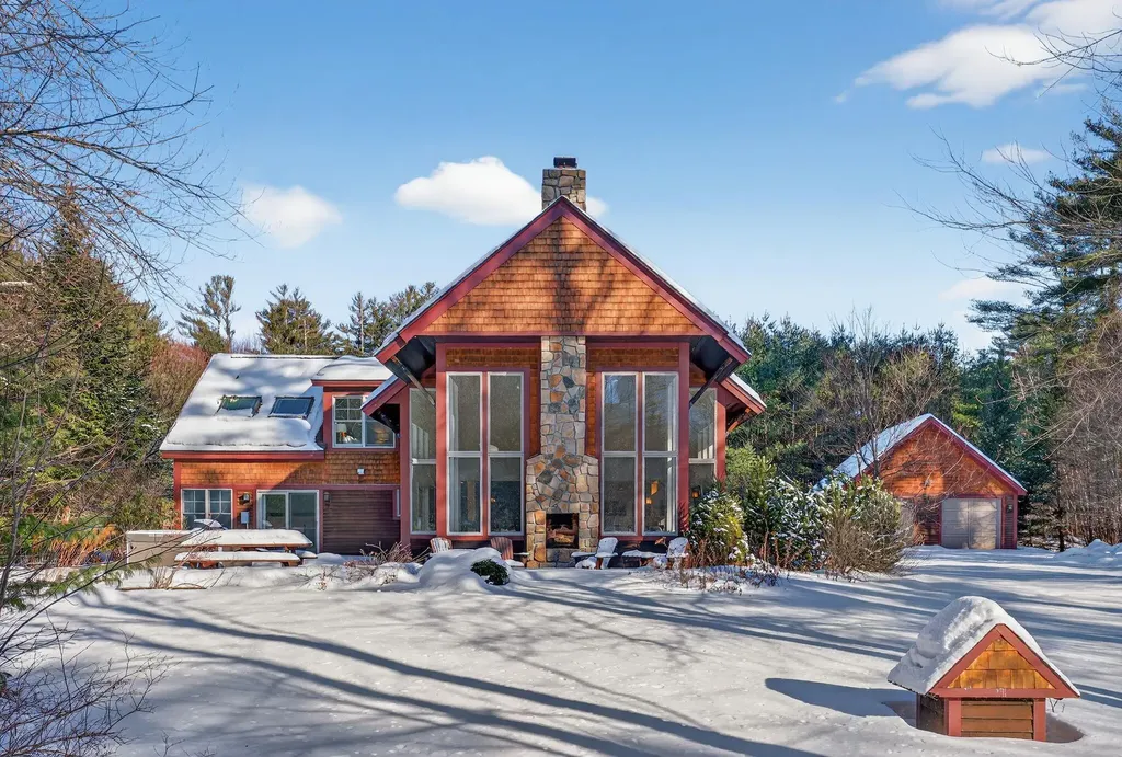 12 Evergreen Lane Newry ME 04261
