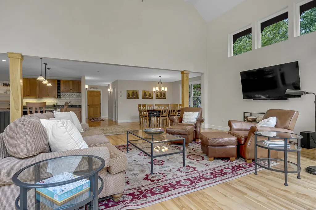 12 Evergreen Lane Newry ME 04261