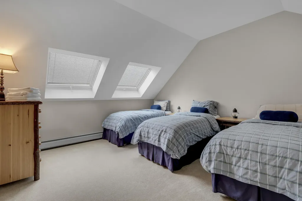 12 Evergreen Lane Newry ME 04261