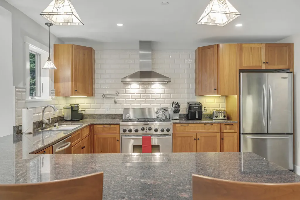12 Evergreen Lane Newry ME 04261