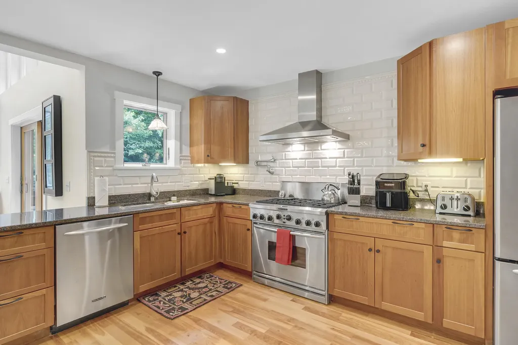 12 Evergreen Lane Newry ME 04261