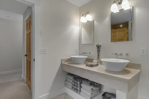 12 Evergreen Lane Newry ME 04261