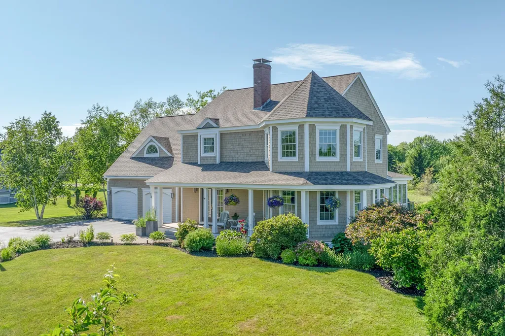 20 Coulthard Farms Road Scarborough ME 04074