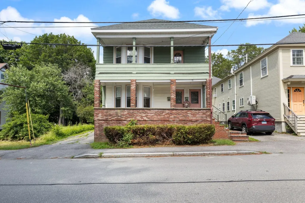 117-119 Sherwood Street Portland ME 04103