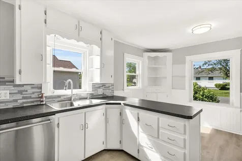 15 Wood Street Bangor ME 04401