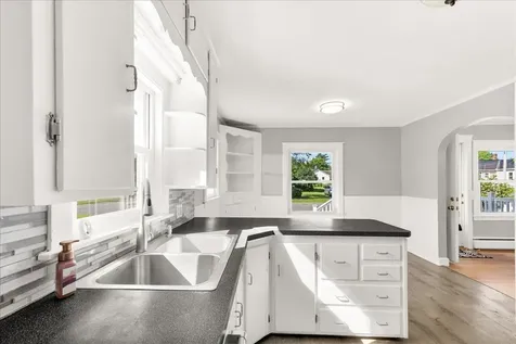 15 Wood Street Bangor ME 04401