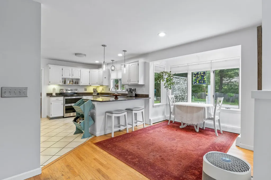 8 Chestnut Road Brunswick ME 04011