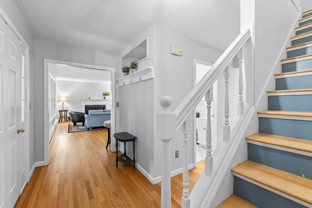 8 Chestnut Road Brunswick ME 04011