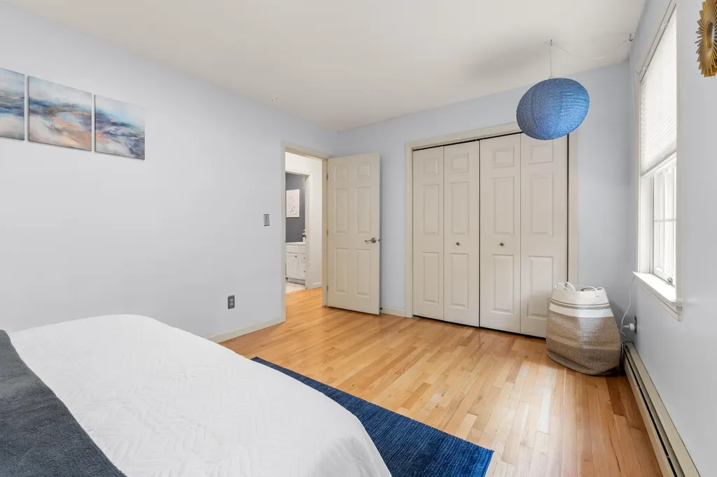 8 Chestnut Road Brunswick ME 04011