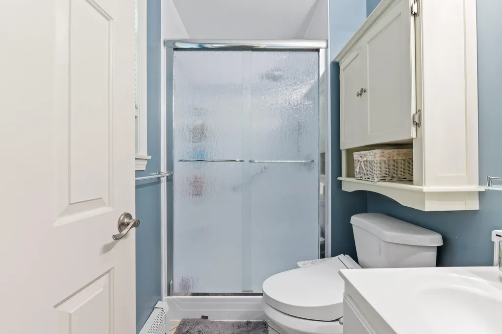 8 Chestnut Road Brunswick ME 04011