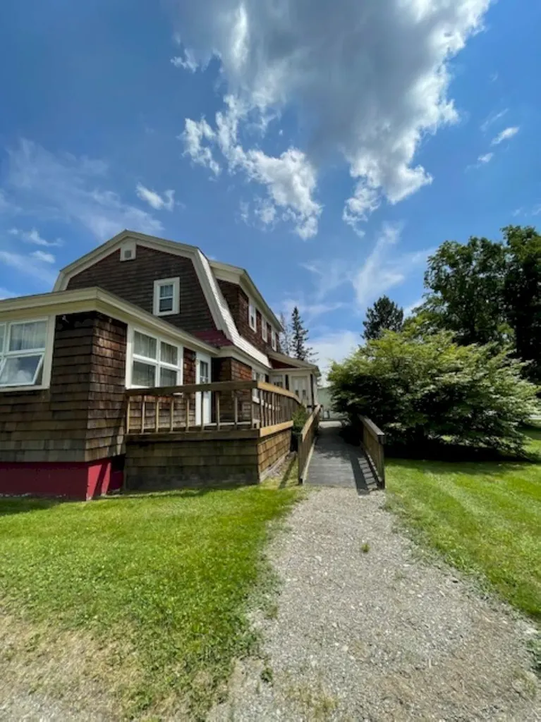 579 Main Street Jackman ME 04945