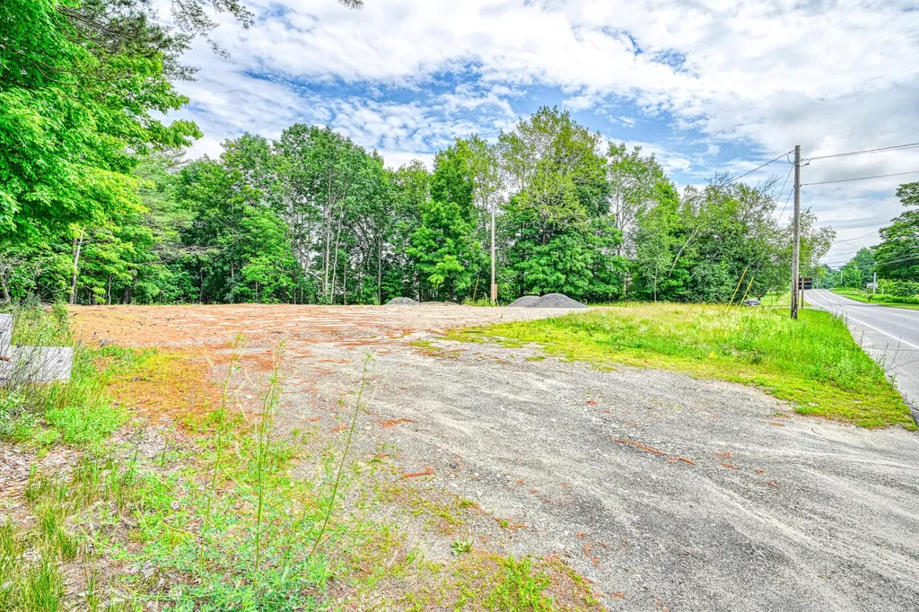 490-497 Old Belgrade Road Augusta ME 04330