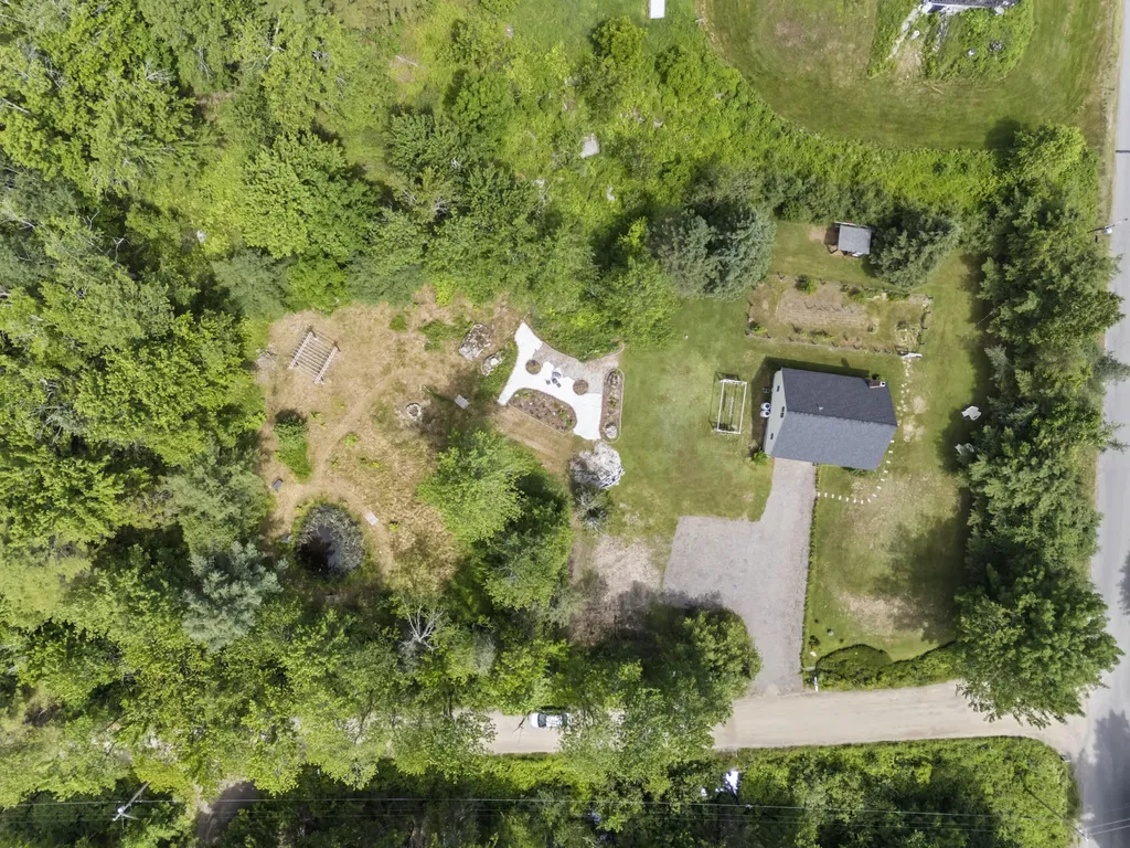11 Old County Road Appleton ME 04862
