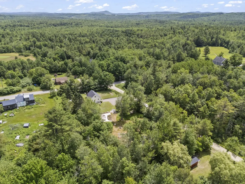 11 Old County Road Appleton ME 04862