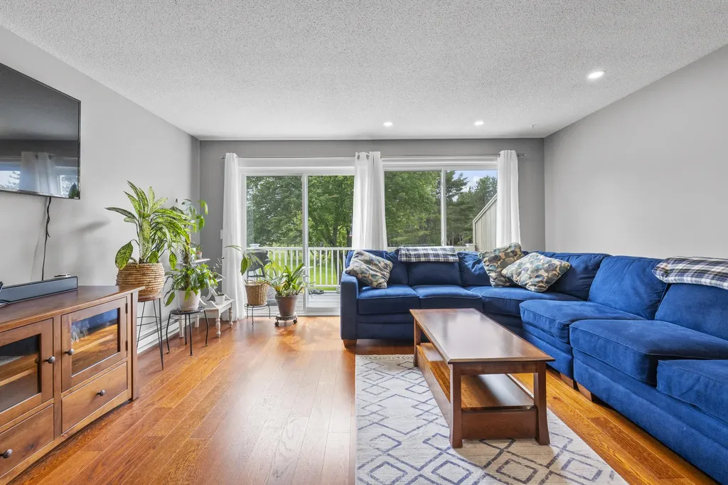 11 Fairway Drive Brunswick ME 04011