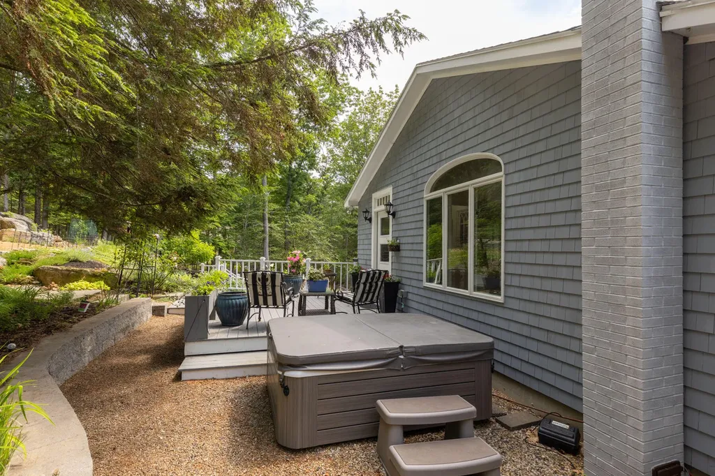 244 Clay Hill Road York ME 03902