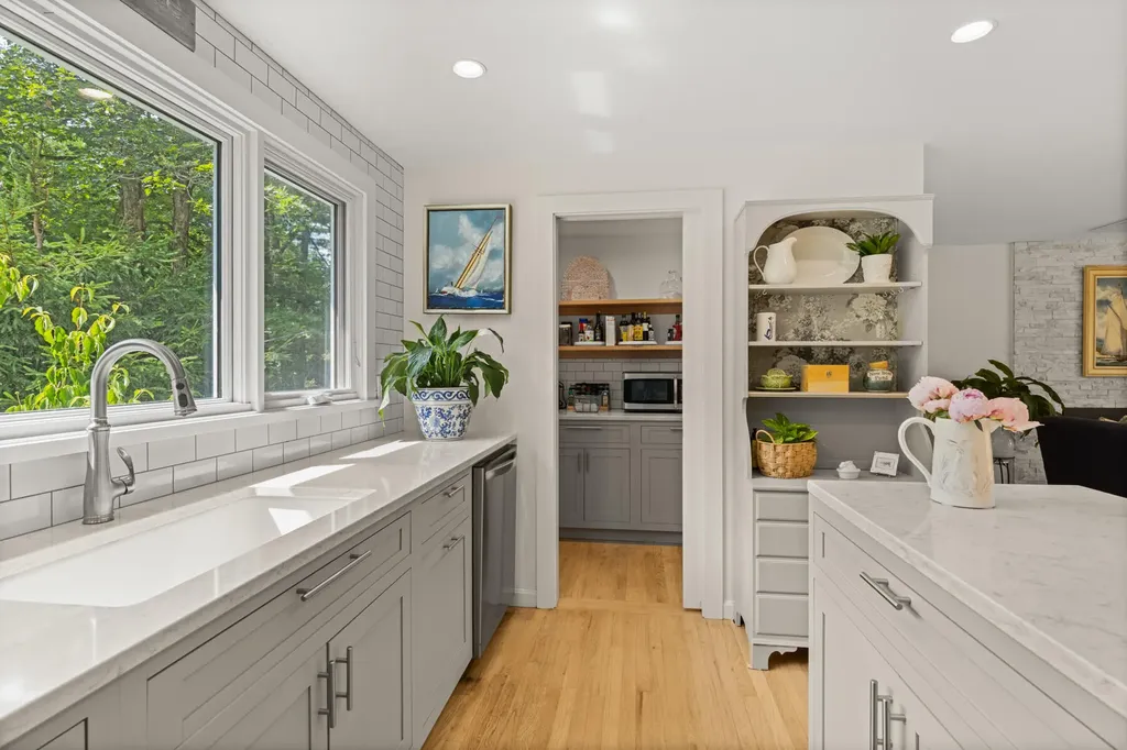 244 Clay Hill Road York ME 03902