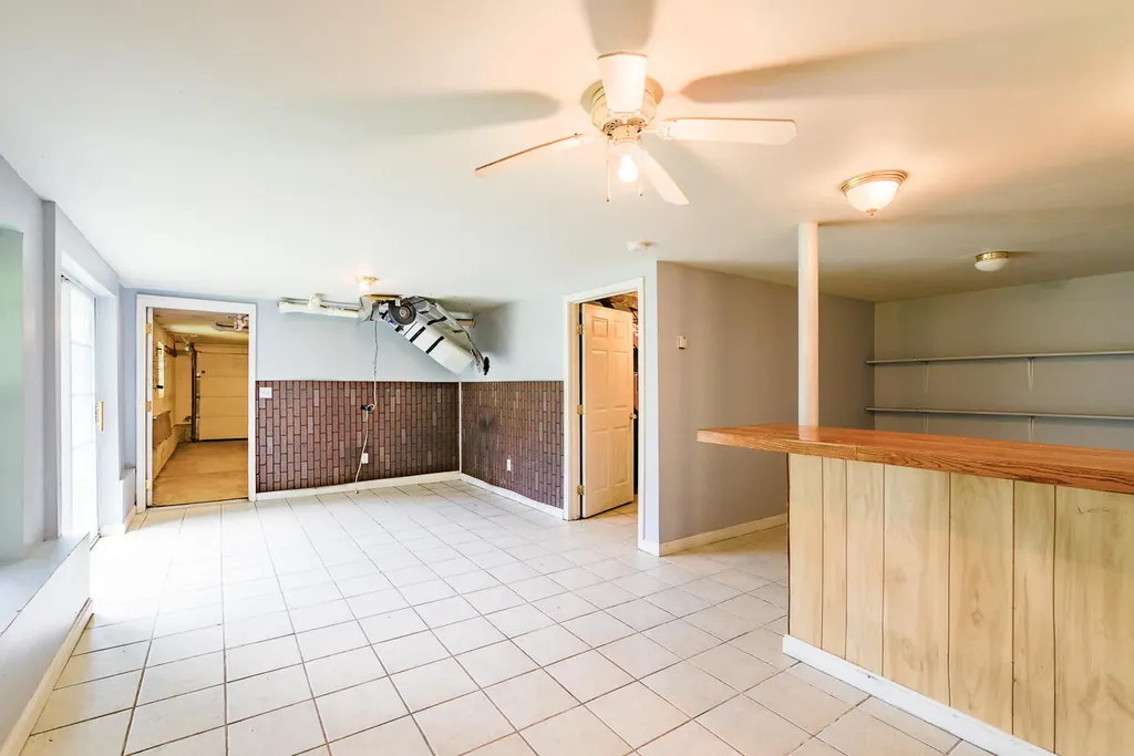 421 Cushing Road Cushing ME 04563