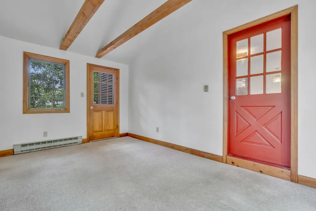 14 Pinewood Circle Biddeford ME 04005