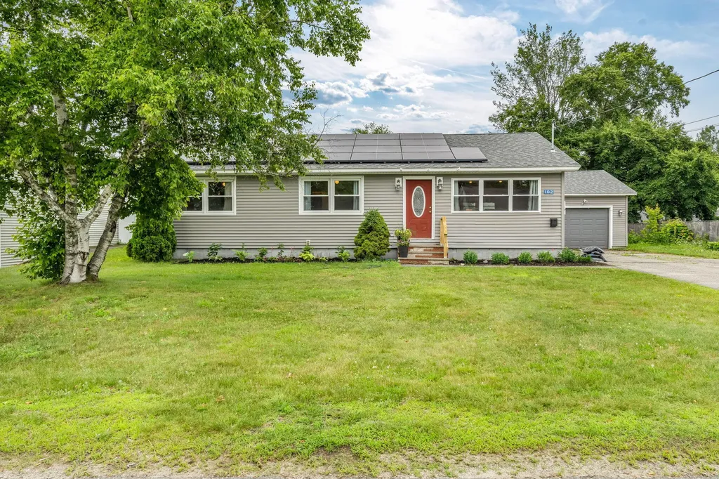 102 New Hampshire Street Millinocket ME 04462