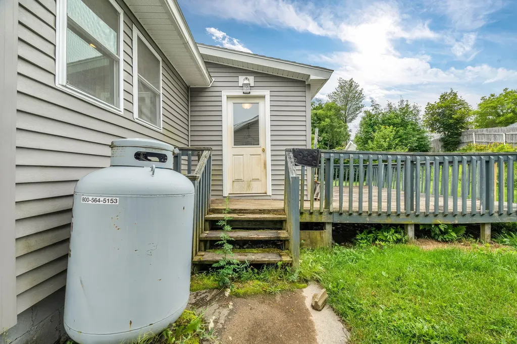 102 New Hampshire Street Millinocket ME 04462