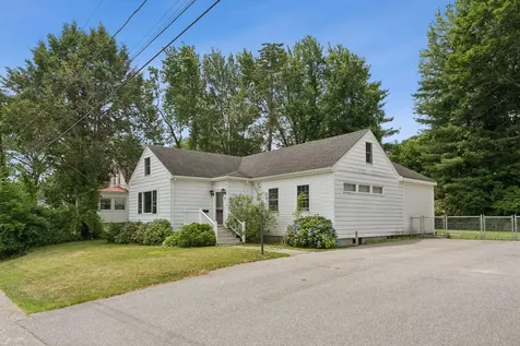 9 Lawn Avenue South Portland ME 04106