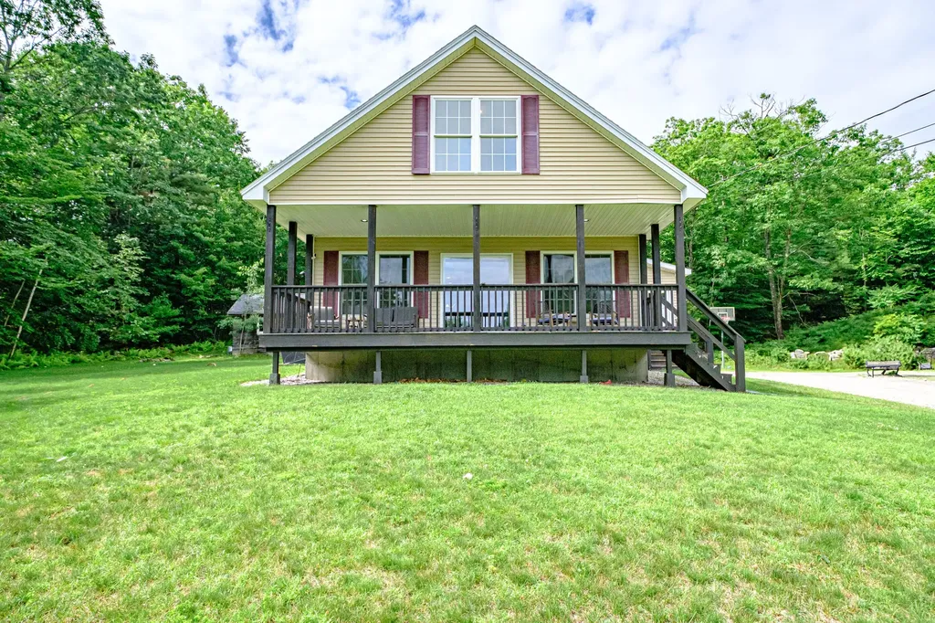 14 Corbett Drive Norway ME 04268