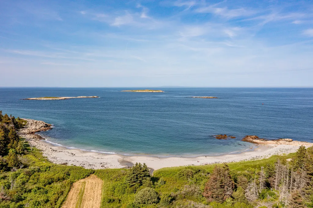 83 North Road Matinicus Isle Plt ME 04851