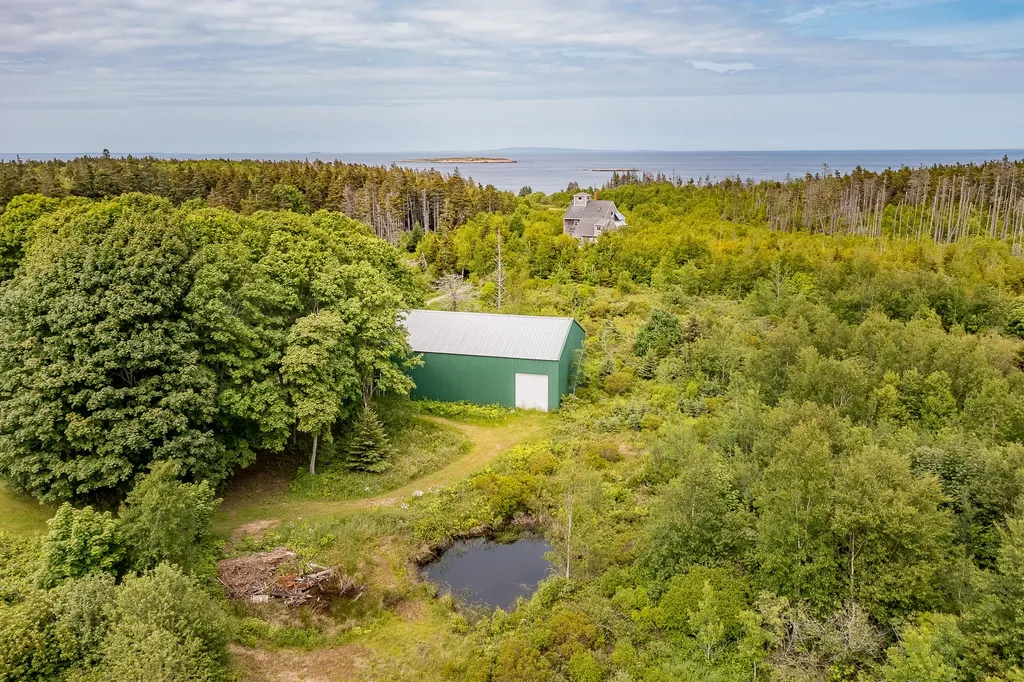 83 North Road Matinicus Isle Plt ME 04851