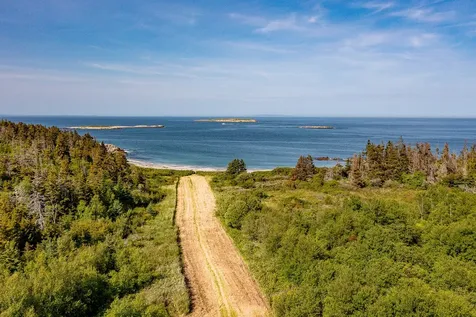 83 North Road Matinicus Isle Plt ME 04851