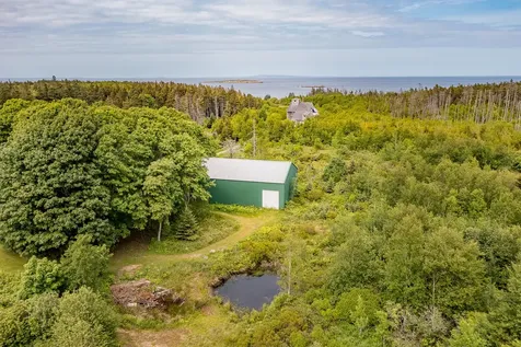 83 North Road Matinicus Isle Plt ME 04851