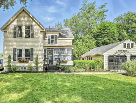 4 Hillcrest Street Waterville ME 04901