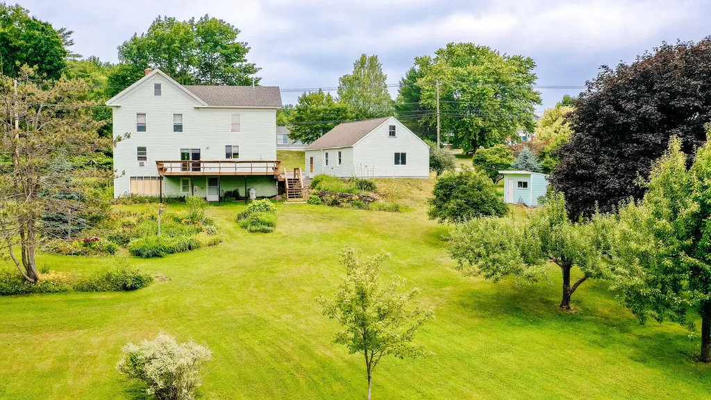 2887 Middle Road Sidney ME 04330