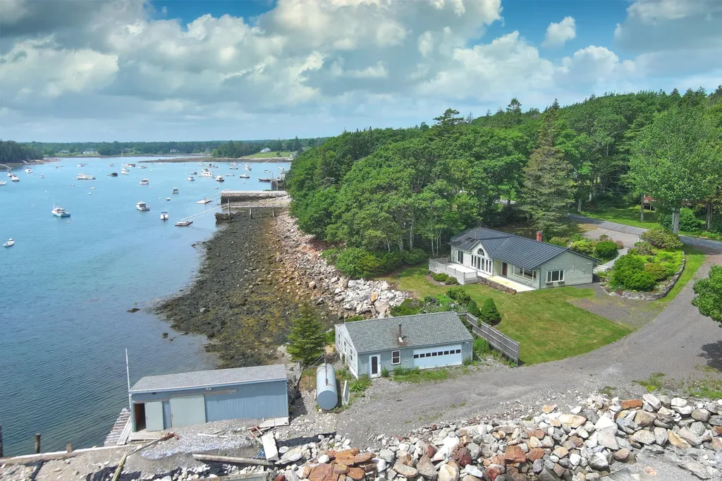 47 Barters Point Road Saint George ME 04860