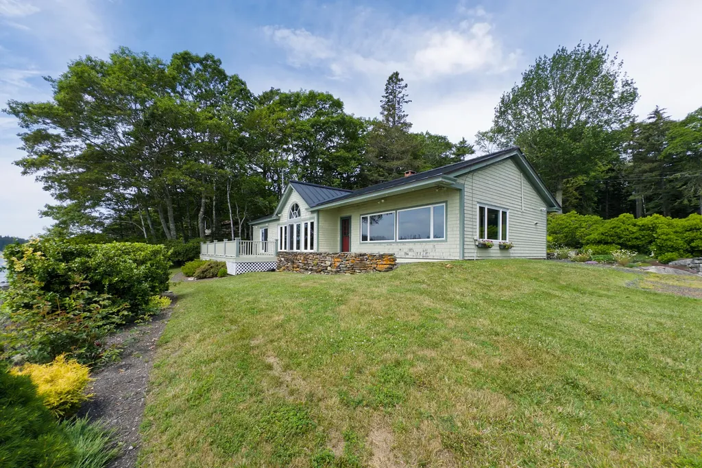 47 Barters Point Road Saint George ME 04860
