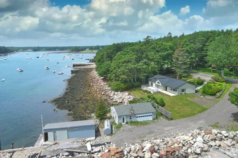 47 Barters Point Road Saint George ME 04860