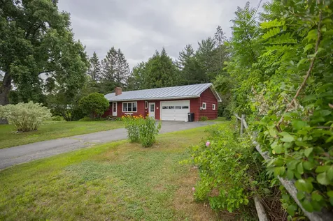 103 Mt. View Road Farmington ME 04938